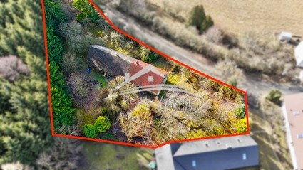 Prodej dvou rodinných domů na vlastním pozemku 1 733 m² u lesa – Kobylí Hlava, Golčův Jeníkov - Fotka 1