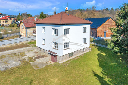 Prodej zrekonstruovaného rodinného domu 6+2, Třemblat, Ondřejov (Praha-východ) - Fotka 1