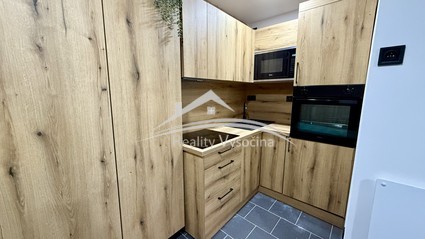 Pronájem zrekonstruovaného studia 1+kk, Světlá nad Sázavou  - Fotka 2