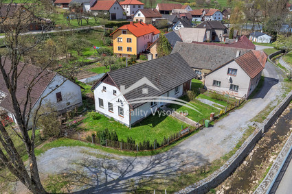 Rodinný dům 3+kk s garáží, Slavkovice u Nové Město na Moravě - Fotka 1