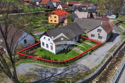Rodinný dům 3+kk s garáží, Slavkovice u Nové Město na Moravě - Fotka 19