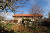 Rodinný dům se zahradou v Býčkovicích, okres Litoměřice.