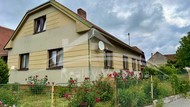 Prodej rodinného domu 3+1 s garáží, Vinary…