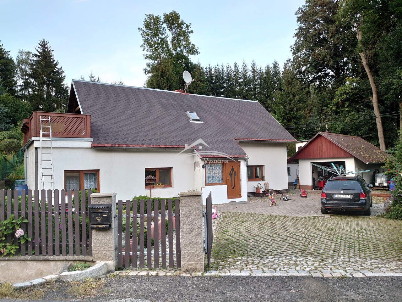 Rodinný dům se zahradou v obci Velká Bukovina, okr ...
